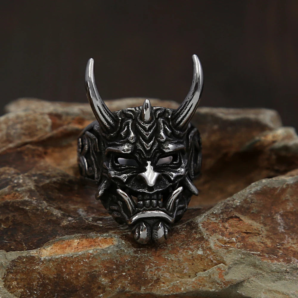 Horned Skull Ring (316L)