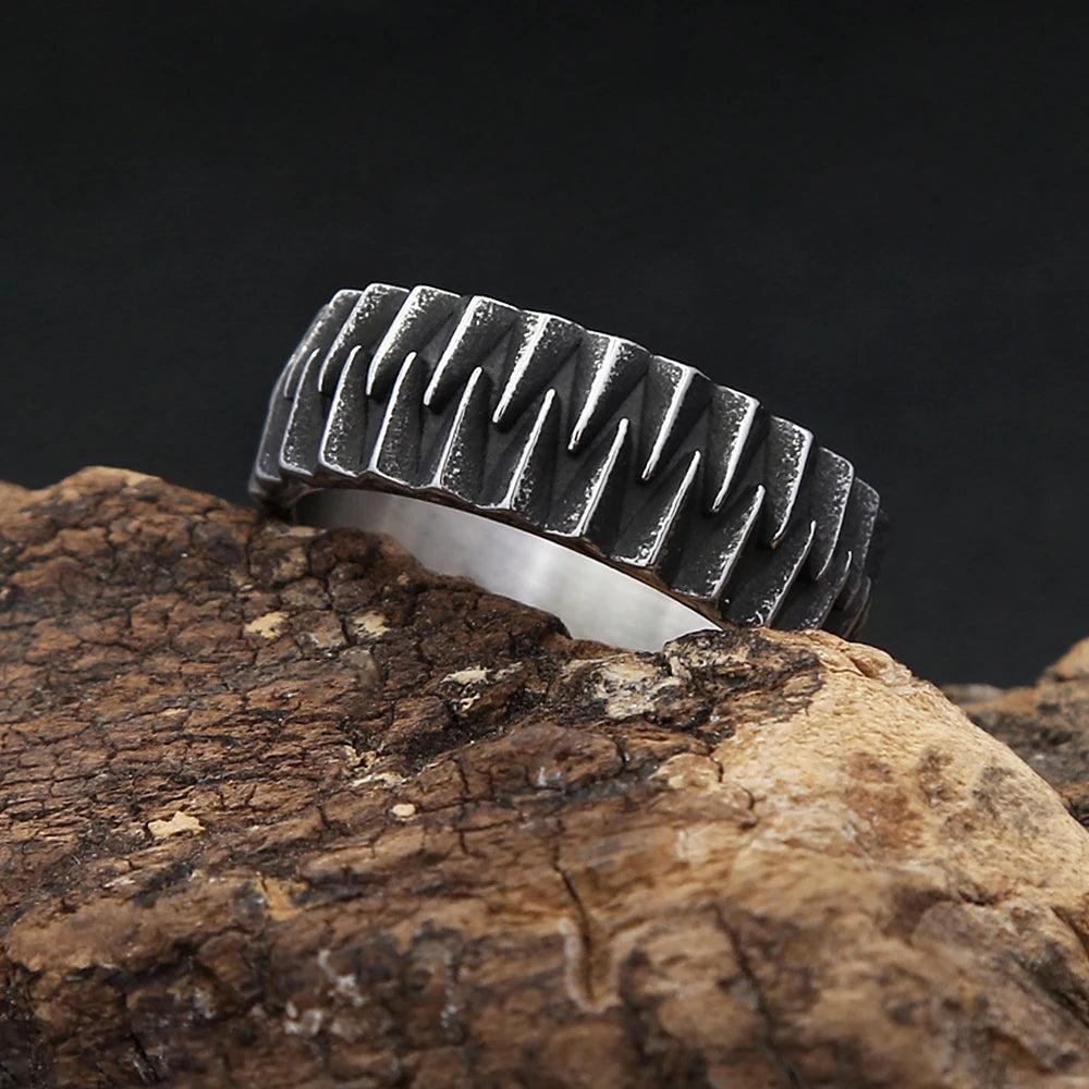 Men’s Gear Ring – Stainless Steel Industrial Design