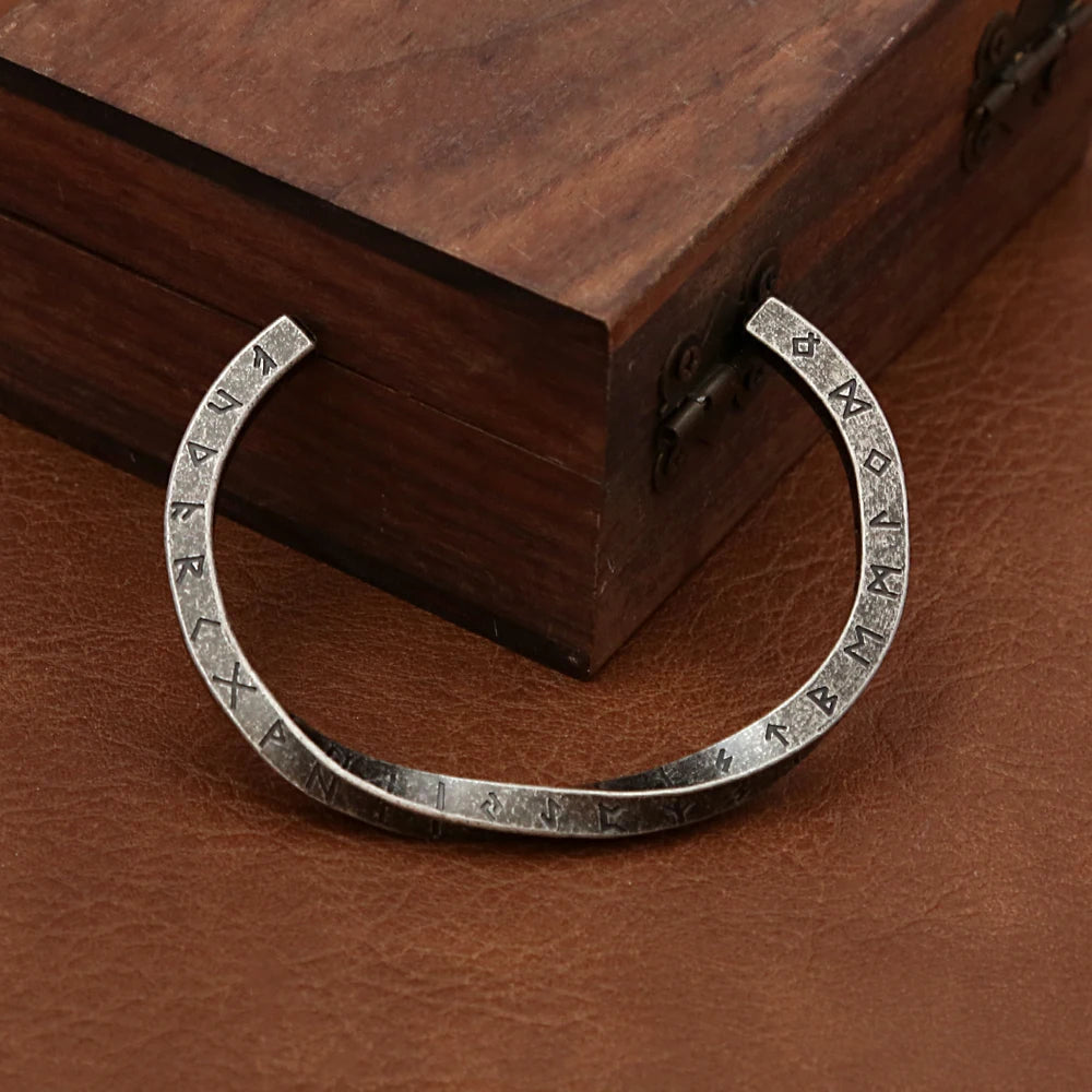 Viking Rune Möbius Cuff Bracelet (316L)