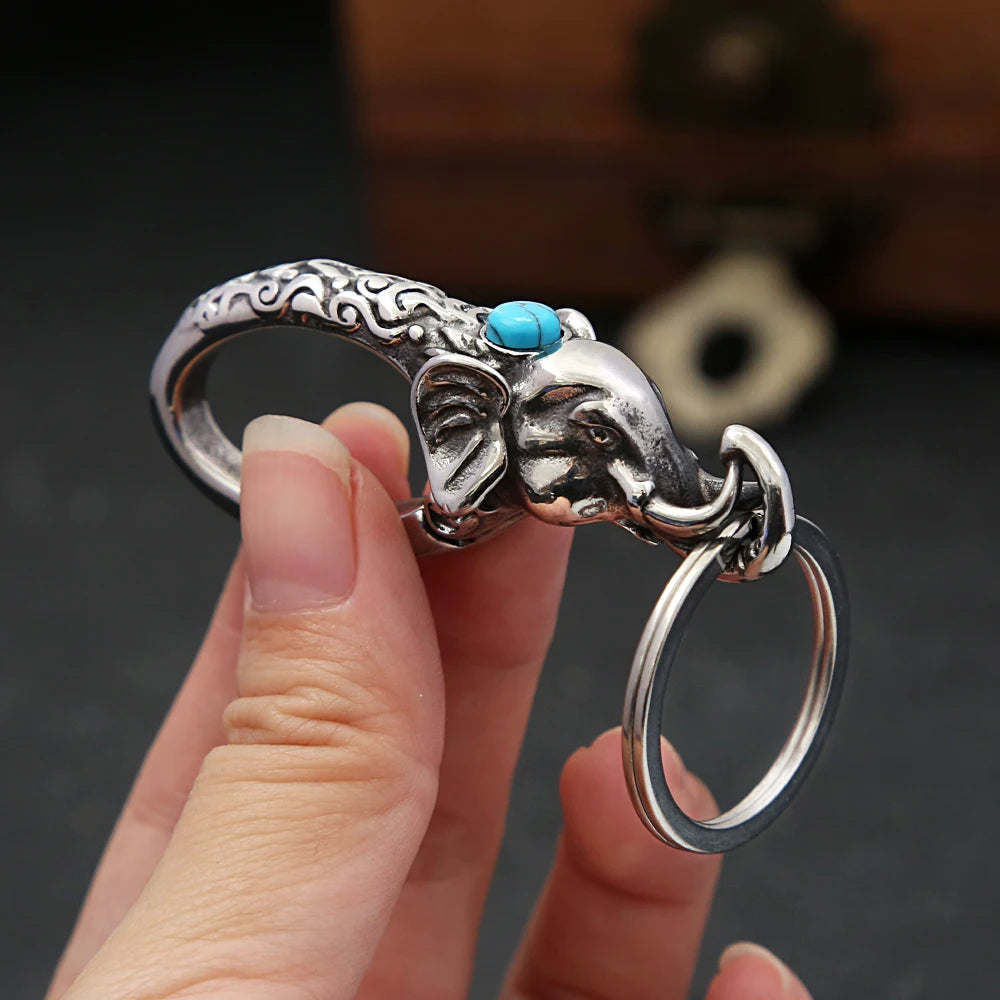 Vintage Elephant Keychain – Bold Metal Accessory