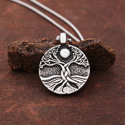 Viking Yggdrasil Necklace – Nordic Tree of Life Pendant