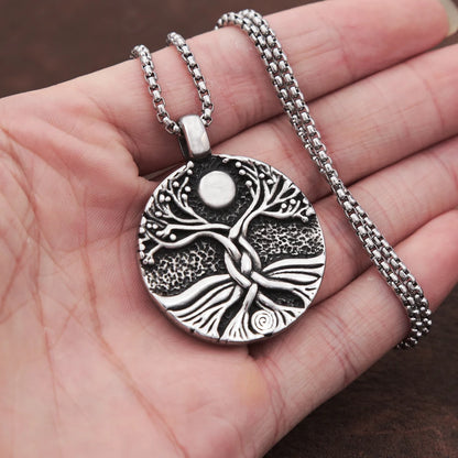 Viking Yggdrasil Necklace – Nordic Tree of Life Pendant