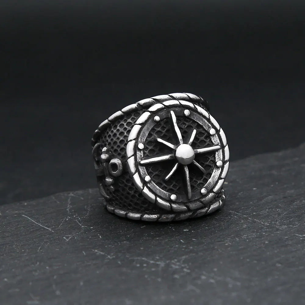 Viking Compass Ring Vegvísir (316L)