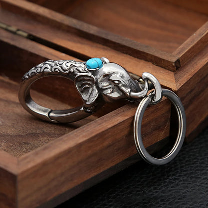Vintage Elephant Keychain – Bold Metal Accessory