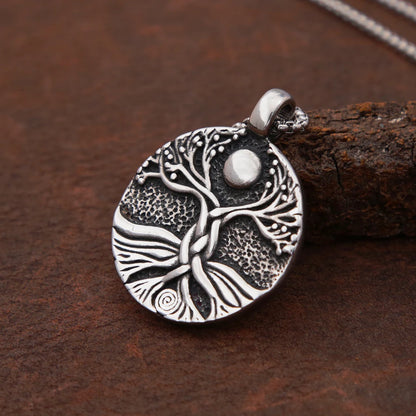 Viking Yggdrasil Necklace – Nordic Tree of Life Pendant