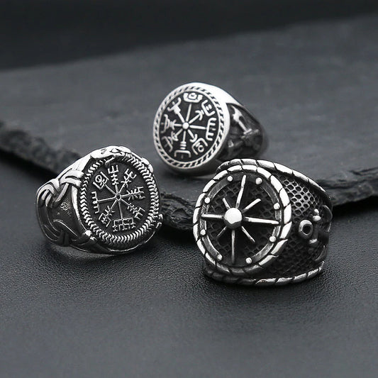Viking Compass Ring Vegvísir (316L)
